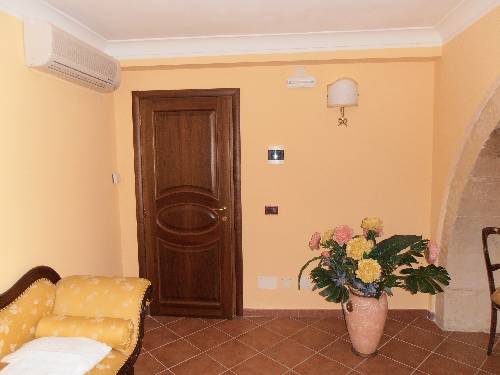 Imagen de la habitación del Hotel Il Duomo, Siracusa. Foto 5