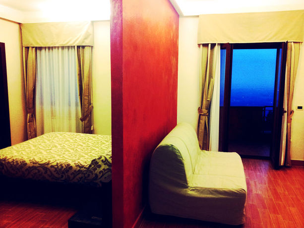 Imagen de la habitación del Hotel Il Falco. Foto 5