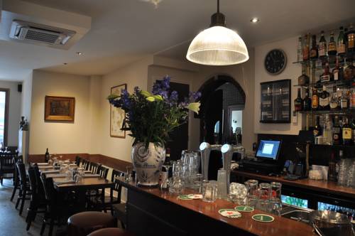 Imagen de la habitación del Hotel Il Fiore. Foto 7