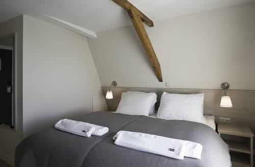 Imagen de la habitación del Hotel Il Fiore. Foto 9