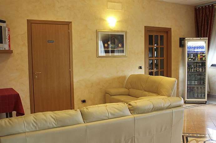 Imagen de los interiores del Hotel Il Focolare. Foto 19