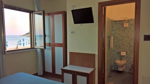 Imagen de la habitación del Hotel Il Gabbiano, Copanello. Foto 9