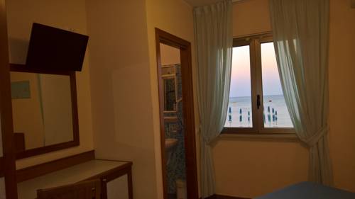 Imagen de la habitación del Hotel Il Gabbiano, Copanello. Foto 10