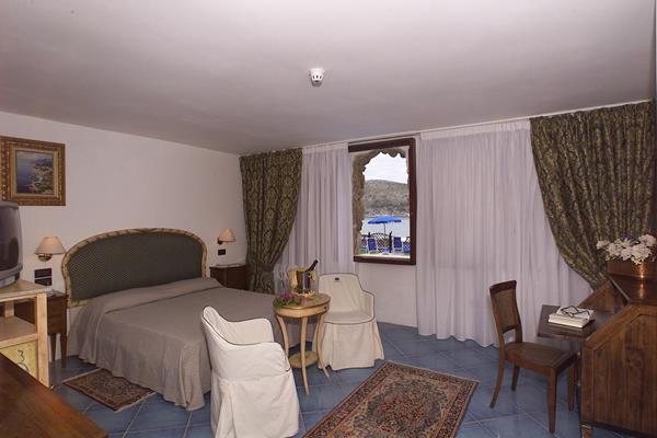 Imagen general del Hotel Il Gabbiano, Palinuro. Foto 5