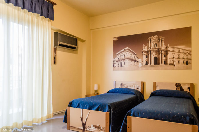 Imagen de la habitación del Hotel Il Gabbiano, Termini Imerse. Foto 4