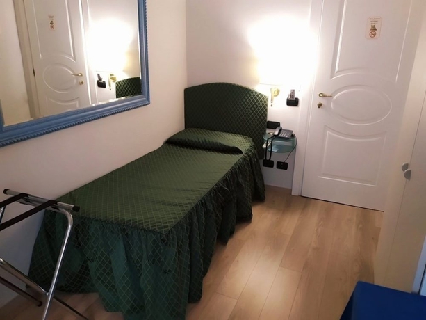 Imagen de la habitación del Hotel Il Gatto. Foto 13