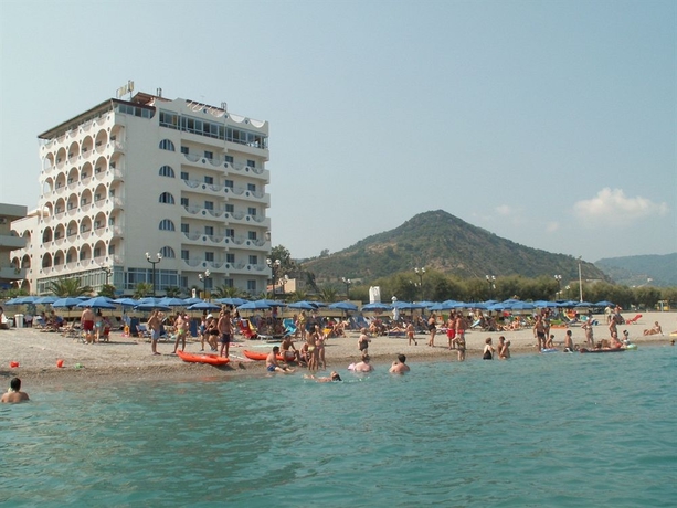 Imagen general del Hotel Il Gattopardo, Brolo. Foto 1