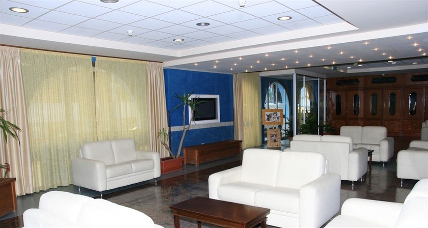Imagen de los interiores del Hotel Il Gattopardo, Brolo. Foto 6