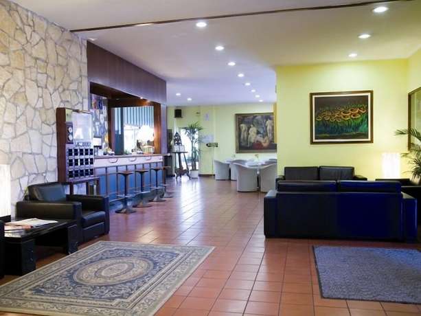 Imagen del bar/restaurante del Hotel Il Gelso Bianco, Sicilia. Foto 6