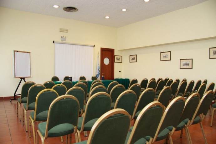 Imagen de los interiores del Hotel Il Gelso Bianco, Sicilia. Foto 15