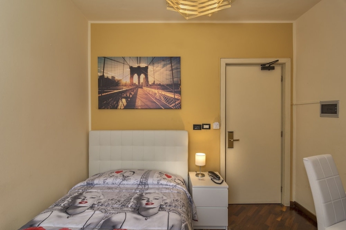 Imagen de la habitación del Hotel Il Giardino. Foto 6