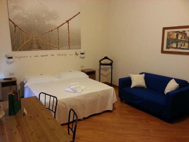 Imagen de la habitación del Hotel Il Girasole, Milán. Foto 2
