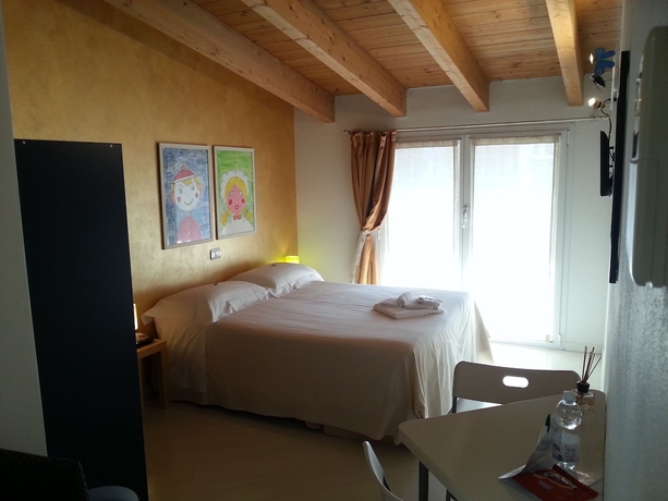 Imagen de la habitación del Hotel Il Girasole, Milán. Foto 5