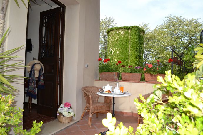 Imagen de los exteriores del Hotel Il Granaio Dei Casabella. Foto 16