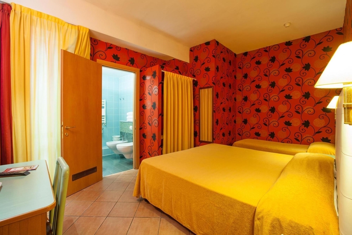Imagen de la habitación del Hotel Il Guercino. Foto 6