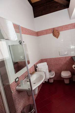 Imagen de la habitación del Hotel Il Lavatoio Dimora Storica. Foto 6