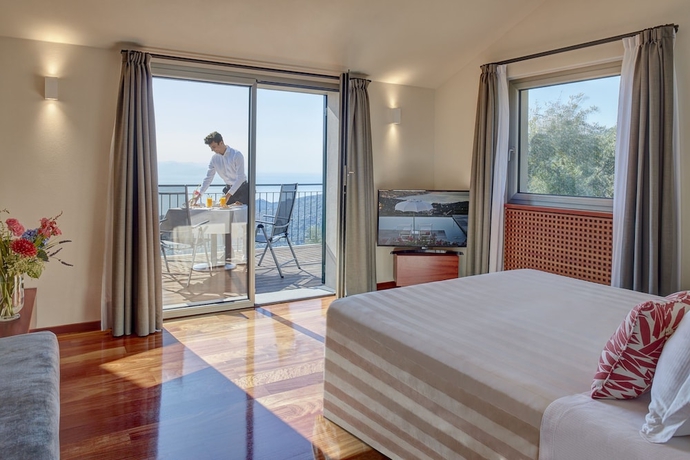 Imagen de la habitación del Hotel Il Leccio Luxury Resort. Foto 6