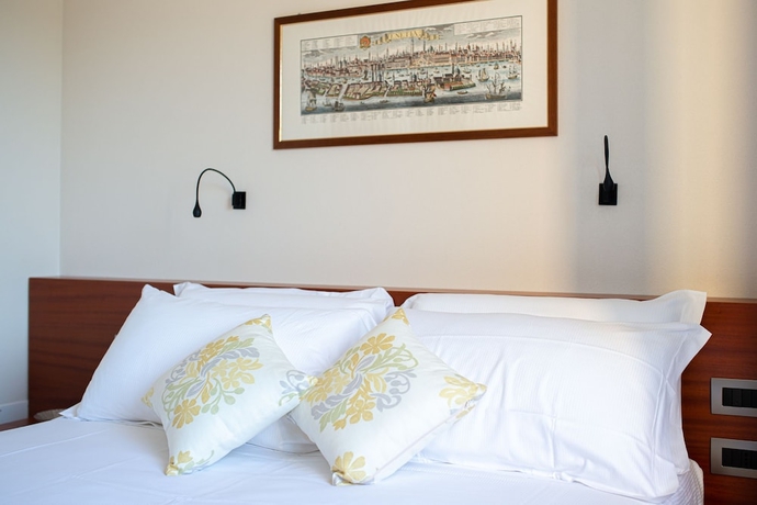 Imagen de la habitación del Hotel Il Leccio Luxury Resort. Foto 13