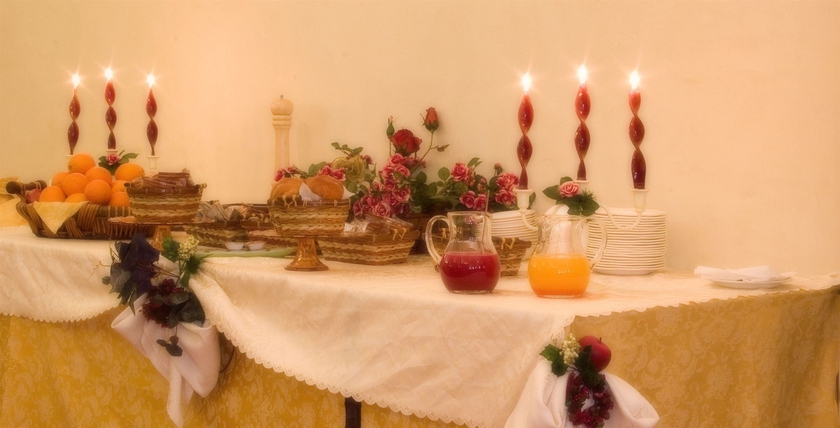 Imagen del bar/restaurante del Hotel Il Maniero. Foto 6