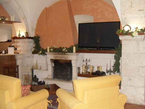 Imagen de los interiores del Hotel Il Maniero. Foto 10