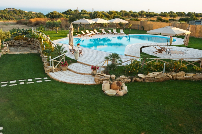 Imagen de la piscina del Hotel Il Marchese. Foto 15