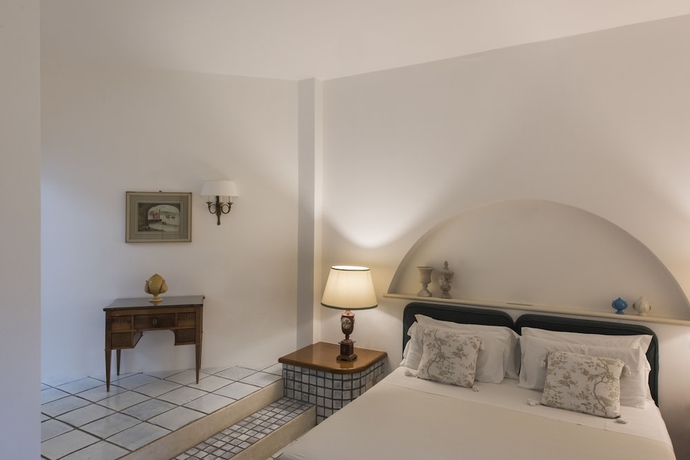 Imagen de la habitación del Hotel Il Melograno. Foto 7