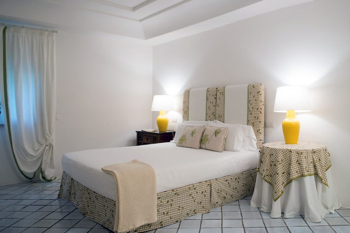 Imagen de la habitación del Hotel Il Melograno. Foto 10