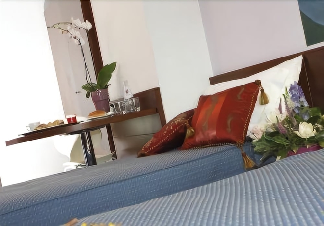 Imagen de la habitación del Hotel Il Monte, Serravalle. Foto 7