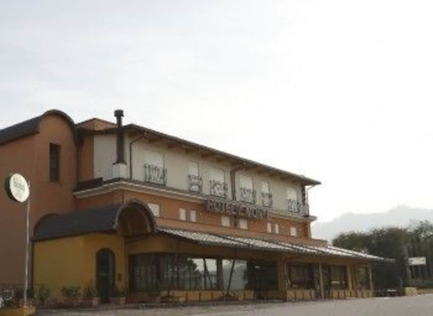 Imagen general del Hotel Il Monte, Serravalle. Foto 2