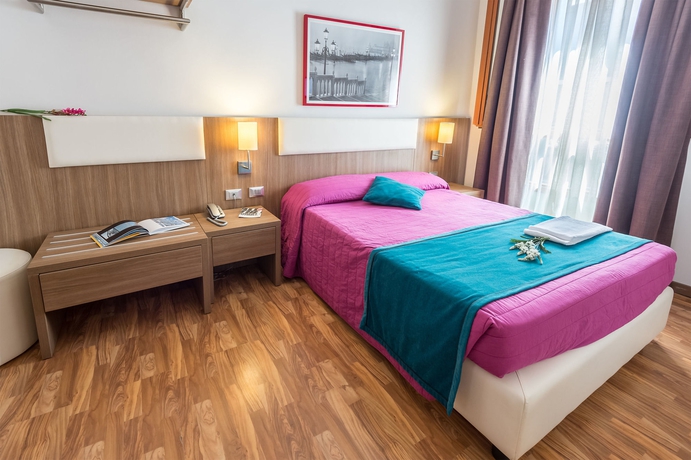 Imagen de la habitación del Hotel Il Moro Di Venezia. Foto 5