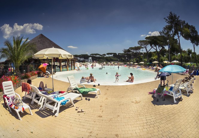Imagen de la piscina del Hotel Il Mulinaccio. Foto 17
