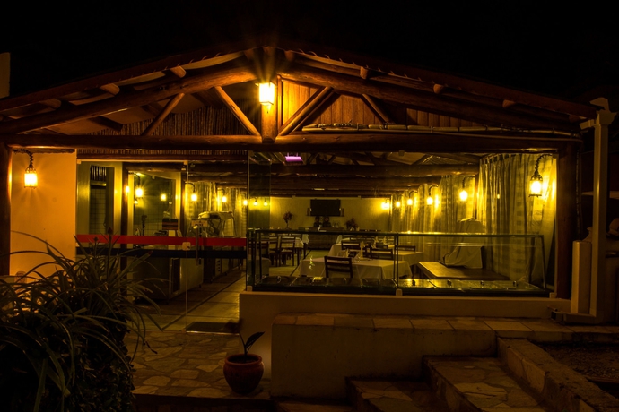 Imagen del bar/restaurante del Hotel Il Nuraghe. Foto 3