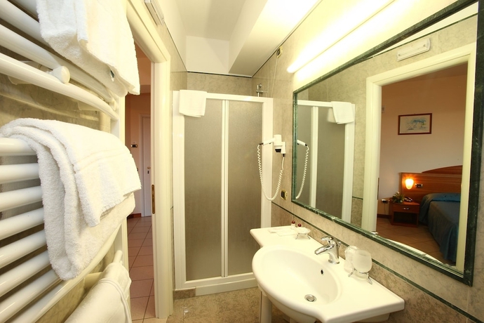 Imagen de la habitación del Hotel Il Partenone Resort. Foto 14