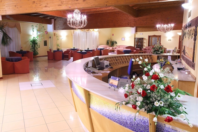 Imagen de los interiores del Hotel Il Partenone Resort. Foto 17