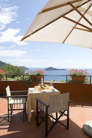 Imagen de la habitación del Hotel Il Pellicano. Foto 6