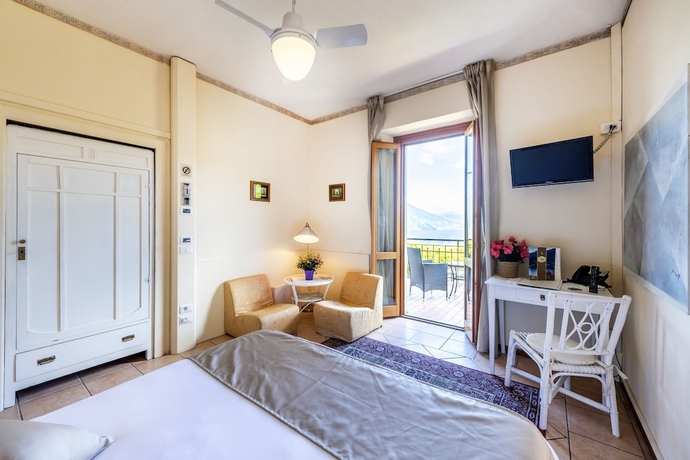 Imagen de la habitación del Hotel Il Perlo Panorama. Foto 9