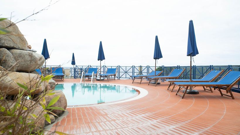 Imagen de la piscina del Hotel Il Perseo. Foto 19