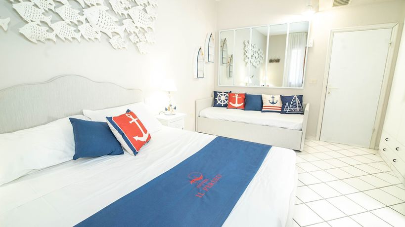 Imagen de la habitación del Hotel Il Perseo. Foto 8