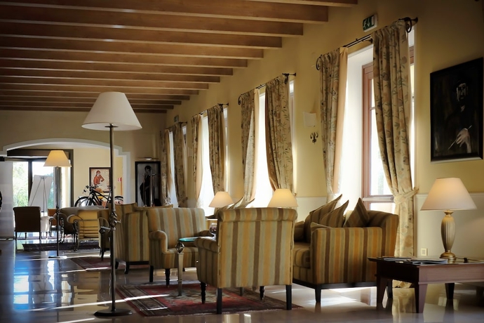 Imagen de los interiores del Hotel Il Picciolo Etna Golf Resort & Spa. Foto 17