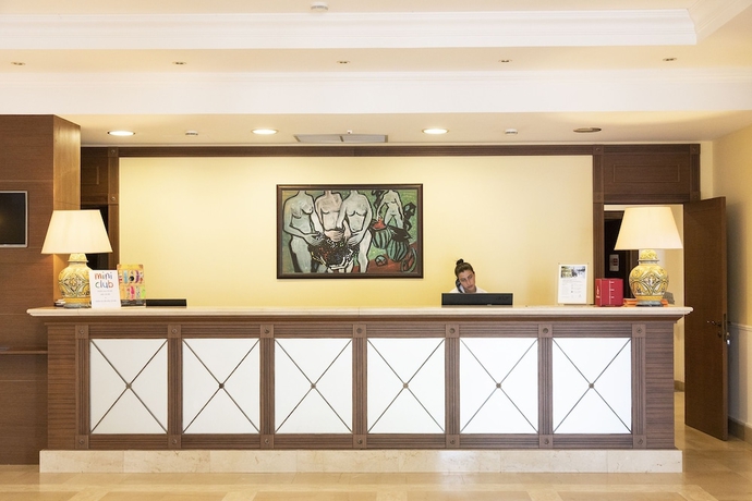 Imagen de los interiores del Hotel Il Picciolo Etna Golf Resort & Spa. Foto 18