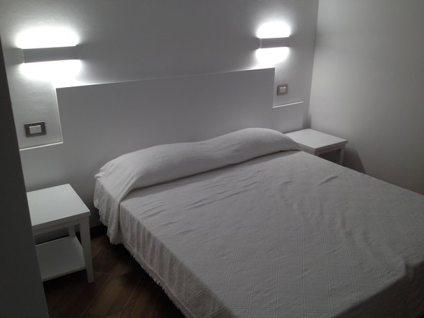 Imagen de la habitación del Hotel Il Pirata. Foto 9