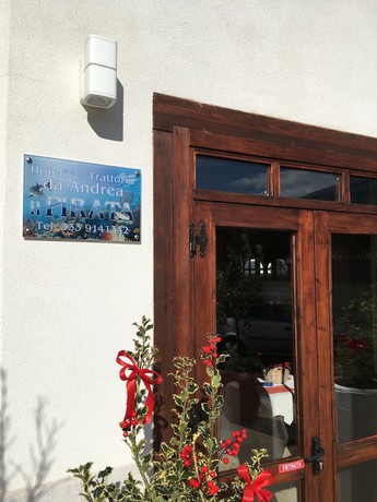 Imagen de los interiores del Hotel Il Pirata. Foto 20