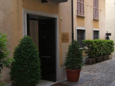 Imagen general del Hotel Il Portico, Cannobio. Foto 5