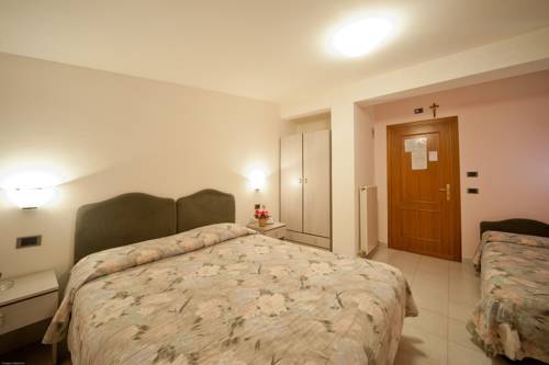 Imagen de la habitación del Hotel Il Quadrifoglio, Cascia. Foto 2