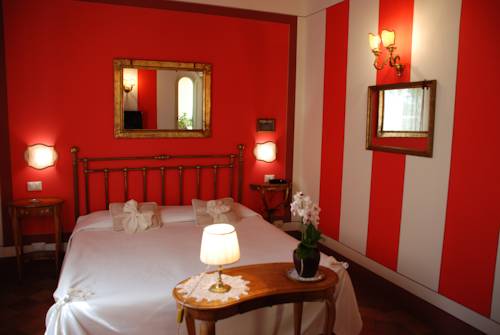 Imagen de la habitación del Hotel Il Rond&ograve; Boutique. Foto 6
