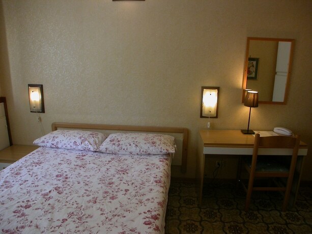 Imagen de la habitación del Hotel Il Roscio. Foto 17