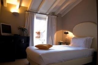 Imagen del bar/restaurante del Hotel Il Santellone City Resort y Spa. Foto 4