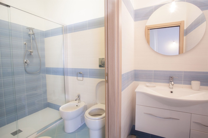 Imagen de la habitación del Hotel Il Sole Blu. Foto 9