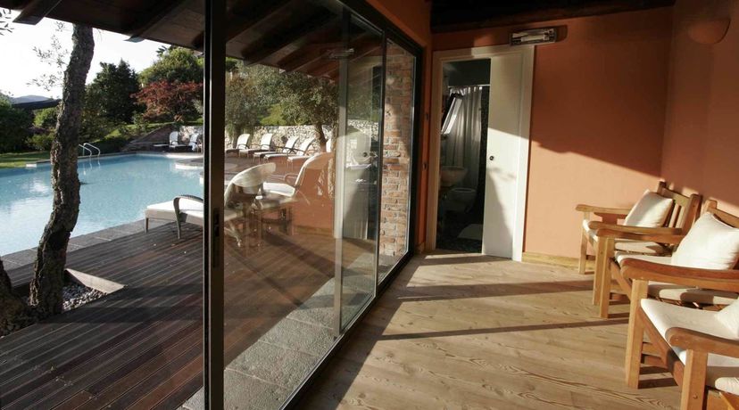 Imagen del bar/restaurante del Hotel Il Sole Di Ranco. Foto 9