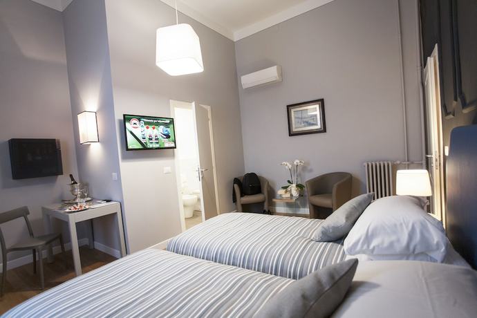 Imagen de la habitación del Hotel Il Sole, Serravalle. Foto 3